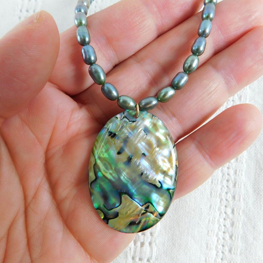 Abalone Pendant & Pearl Necklace, Blue Green 18" Beachy Jewelry Beautiful EUC